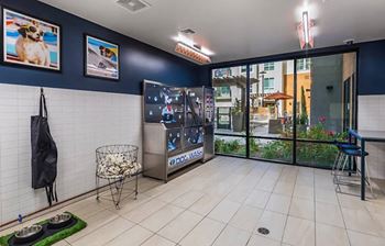 Dog wash at 808 West Apartments in San Jose CA